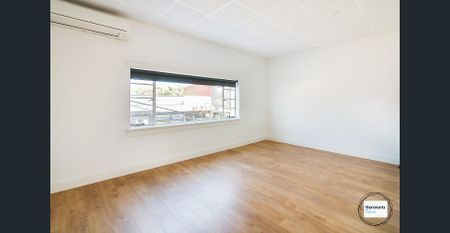 Ashburton Village first floor apartment - Photo 2