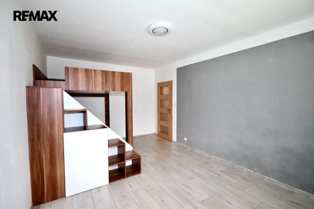 Pronájem bytu 2+1 v osobním vlastnictví 63 m², Poniklá - Fotografie 4