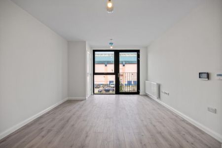 Apt 1, 1 Kings Hall Road, BT9, Belfast - Photo 2