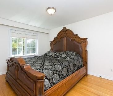 For Lease - 141 Elvaston Drive Unit# Main Fl, Toronto, Ontario - Photo 4