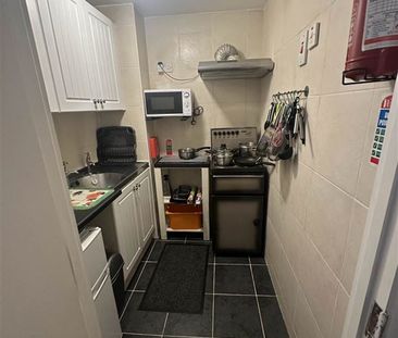 Flat 6, 108 North Circular Road, Dublin 7, County Dublin - Photo 1