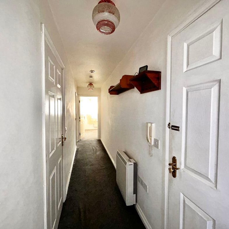 Grebe Close, Dunston, Gateshead, Tyne and Wear, NE11 9FE - Photo 1