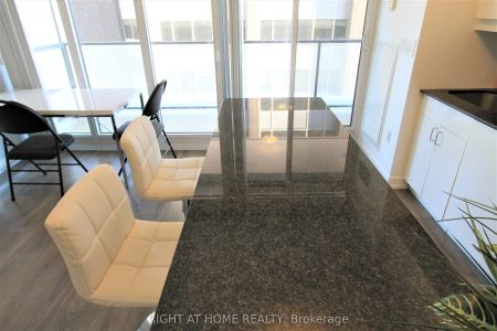 426 University Avenue #1706 - Photo 5