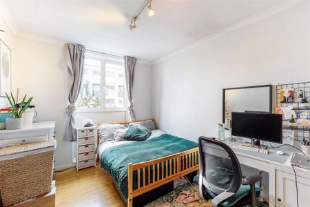 3 bedroom apartment to rent - Photo 4