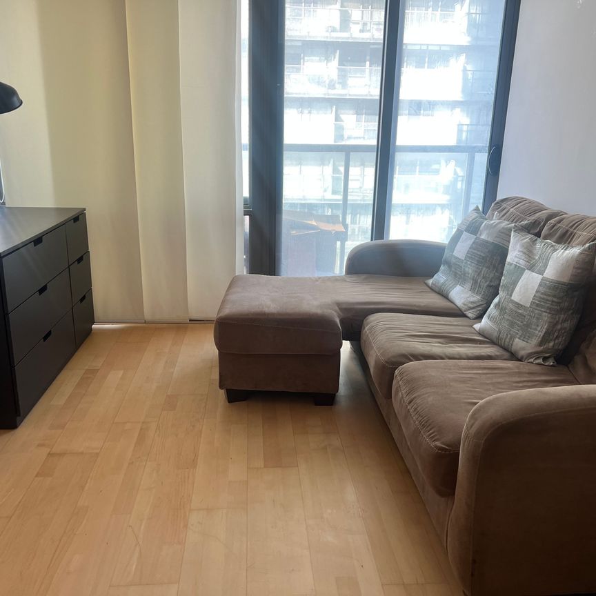 For Lease - 38 Grenville Street Unit# 1601, Toronto, Ontario - Photo 1