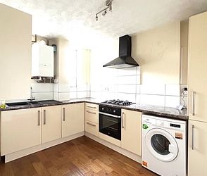 Oaklands Court, Vicarage Street, Broadstairs, CT10 2SG, Kent - Photo 1