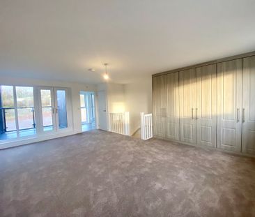 3 bed town house to rent in Granite Rise, Pinhoe, EX4 - Photo 5