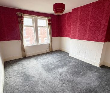 3 bed flat to rent in Canterbury Street, South Shields, NE33 - Photo 3