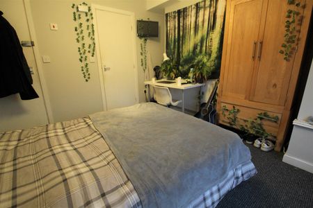 Mayville Avenue, Hyde Park, LS6 1NQ, Leeds - Photo 5