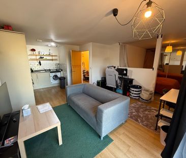 Beacon Tower, Bristol - Photo 3