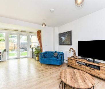 4 bedroom detached house to rent - Photo 5
