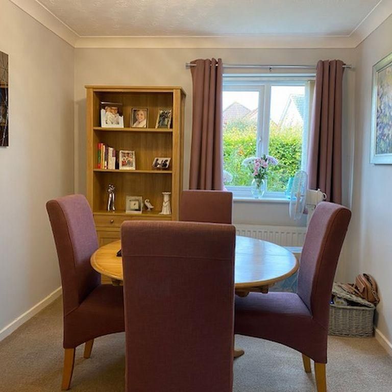 3 bedroom detached house to rent - Photo 1