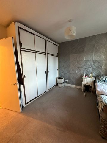 1 Bed Flat, Leyton, E10 - Photo 3