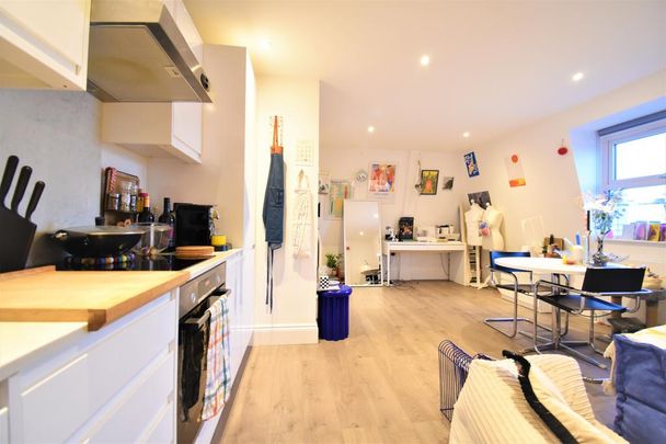 1 bedroom flat to rent - Photo 1