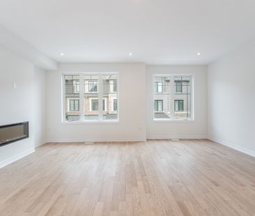 For Lease - 20 Folcroft Street, Brampton, Ontario - Photo 2