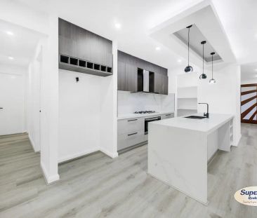 “Modern Family Home in Prime Location” - Photo 6