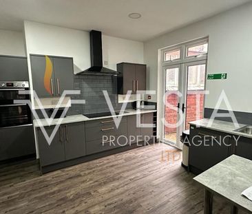 1 bedroom in a house share to rent - Photo 6