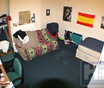 Highnam Crescent Road, - Photo 1