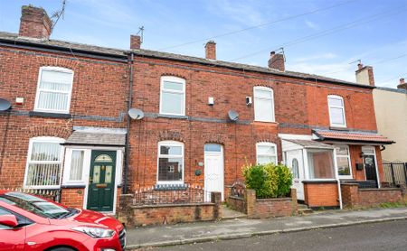 2 bed terraced house to rent in Beech Street, Manchester, M27 - Photo 4