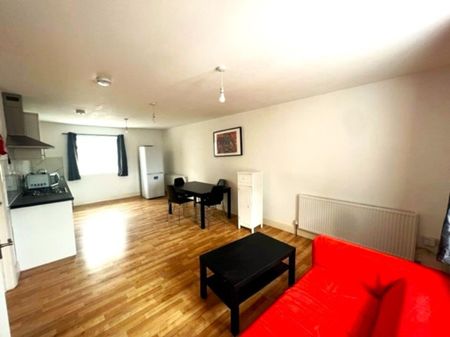 1 bedroom Flat - Town Centre, Hatfield - Photo 3