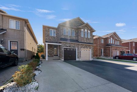 For Lease - 1316 Mowat Lane, Milton, Ontario - Photo 2
