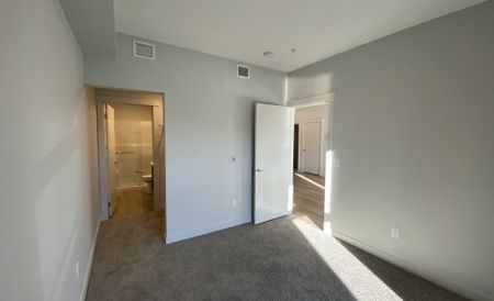 206 – 120 Jensen Ave W - Photo 4