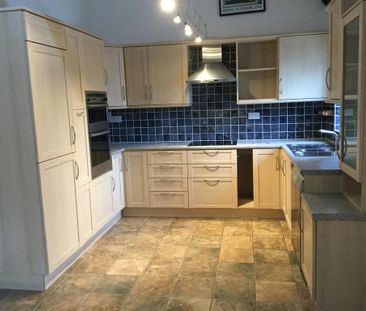 Red House Farm, High Street, CB23 - Photo 2