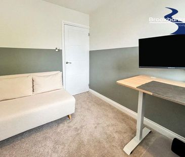 3 bedroom semi-detached house to rent - Photo 4