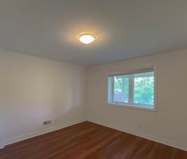 For Lease - 237 Frederick Curran Lane, Newmarket, Ontario - Photo 1