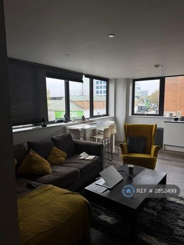 2 bedroom flat to rent - Photo 3