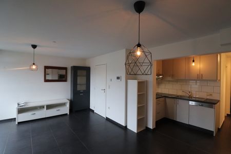 Een appartement op de tweede verdieping achteraan met 1 slaapkamer, terras en garage. - Foto 2