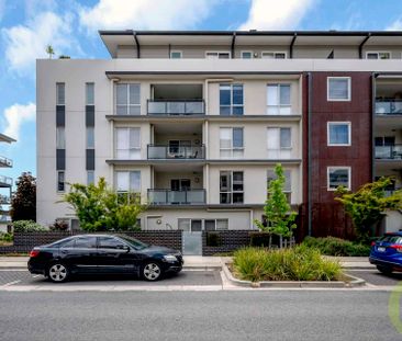 Lakeside Luxury - Photo 6