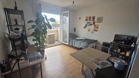 Location Appartement 1 pièce 20m² CLERMONT FERRAND 63000 - Photo 3