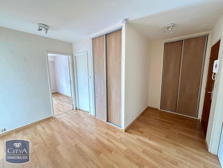 Location Appartement 3 pièces 67m² LE MANS 72100 - Photo 3