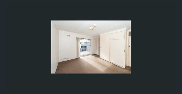 Perfect studio close to UNSW, POW, Light rail and shops - Photo 1