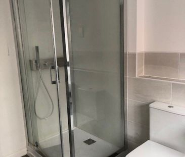 1 bed Apartment - To Let - Photo 2