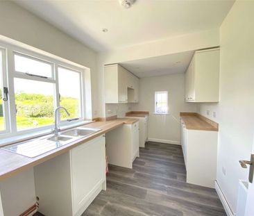 A charming listed cottage in the heart of Kent. - Photo 5