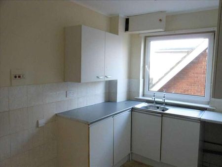 Warwick Road, Scunthorpe, DN16 - Photo 3