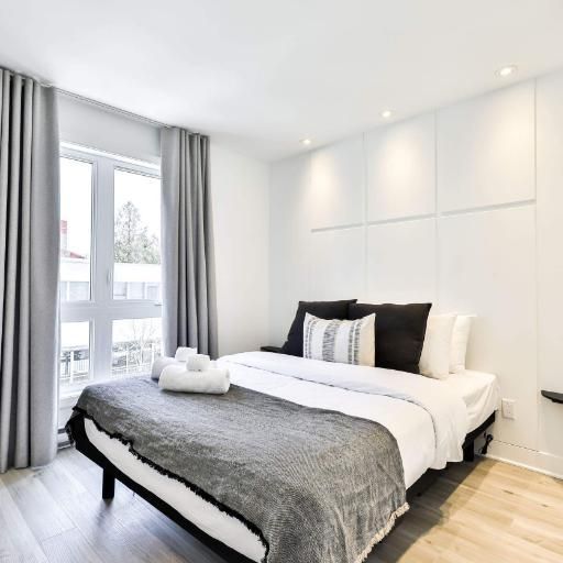 2 CH - 1 SDB - Sainte-Agathe-des-Monts - $2,050 /mo - Photo 1