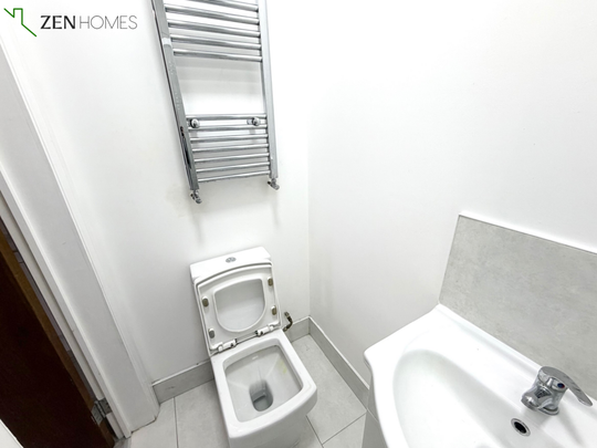 Studio to rent - Photo 1