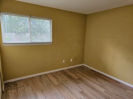 Above Ground Mission Suite - Photo 3