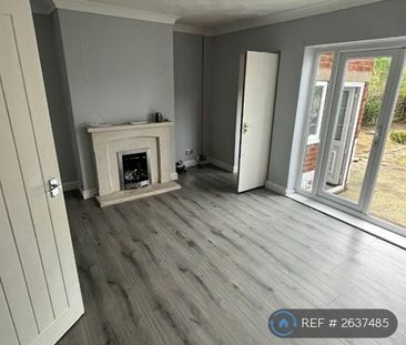 2 bedroom semi-detached house to rent - Photo 2