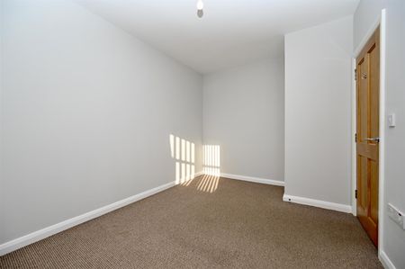 7 Bridge Street Court, Comber, BT23 5XN - Photo 3