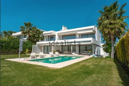 Alquiler de casa o chalet independiente en Urbanizacion el Paraiso - Photo 3