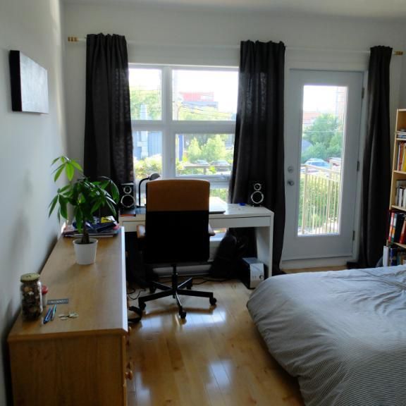 3 1/2 - Montréal (La Petite-Patrie) - 1 550 $/mois - Photo 1