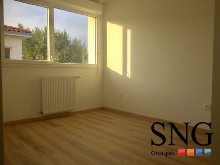 VILLA AVEC JARDIN ET GARAGE - Photo 3