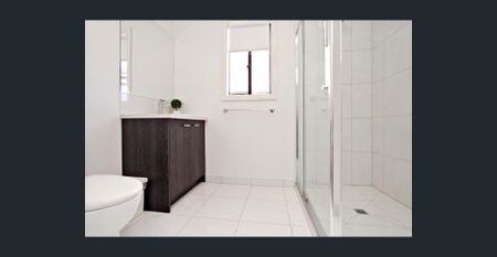 Family Home - Photo 3