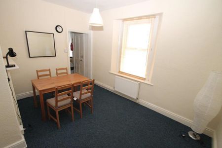 5 Bedroom | 18 Trematon Terrace, PL4 6QS - Photo 2