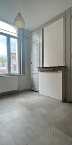 Location Appartement 1 pièce 49m² ARMENTIERES 59280 - Photo 4