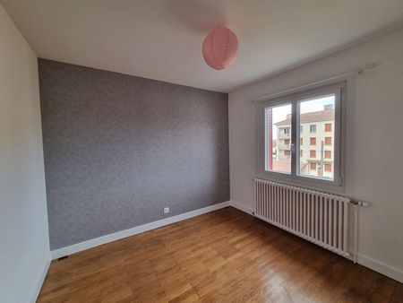 Appartement Amberieu En Bugey 4 pièce(s) - Photo 2